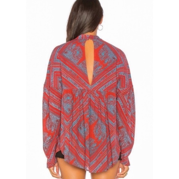 Free People Walking On A Dream Keyhole Long Sleeve Tunic Top Red Blue - Picture 4 of 11